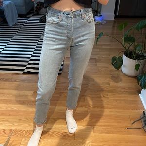 Light wash wedgie Levi’s